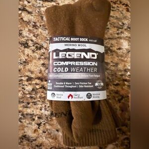 LEGEND COMPRESSION COLD WEATHER TACTICAL MID CALF BOOT SOCK BROWN 
- M
